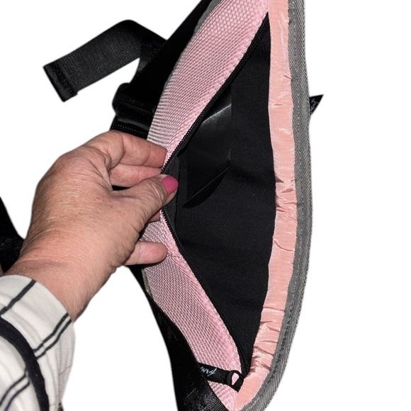 NEW Free people Sherpa sling bag - Picture 9 of 9